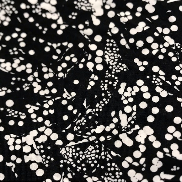 Lululemon Power Pose Tank *Light Support For A/B Cup Chirasu Black White Size 6 - Picture 2 of 8